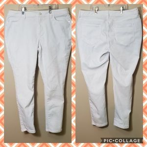 A.N.A Pants